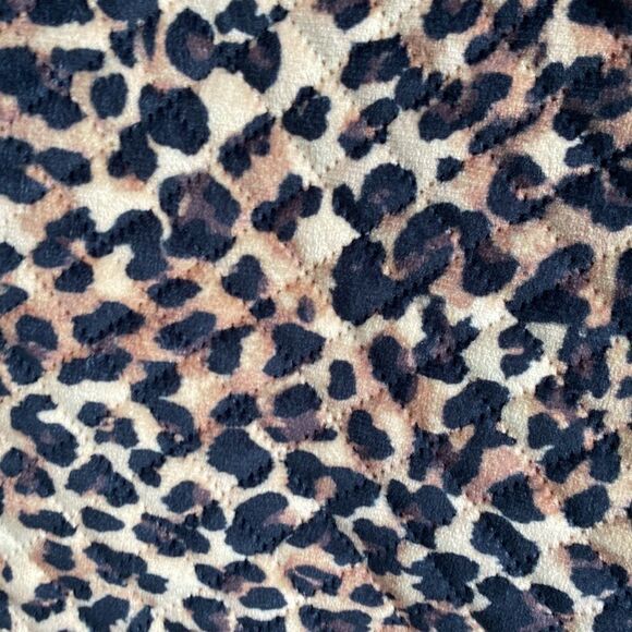 Velour Leopard Skirt With Zipper - Picture 7 of 8